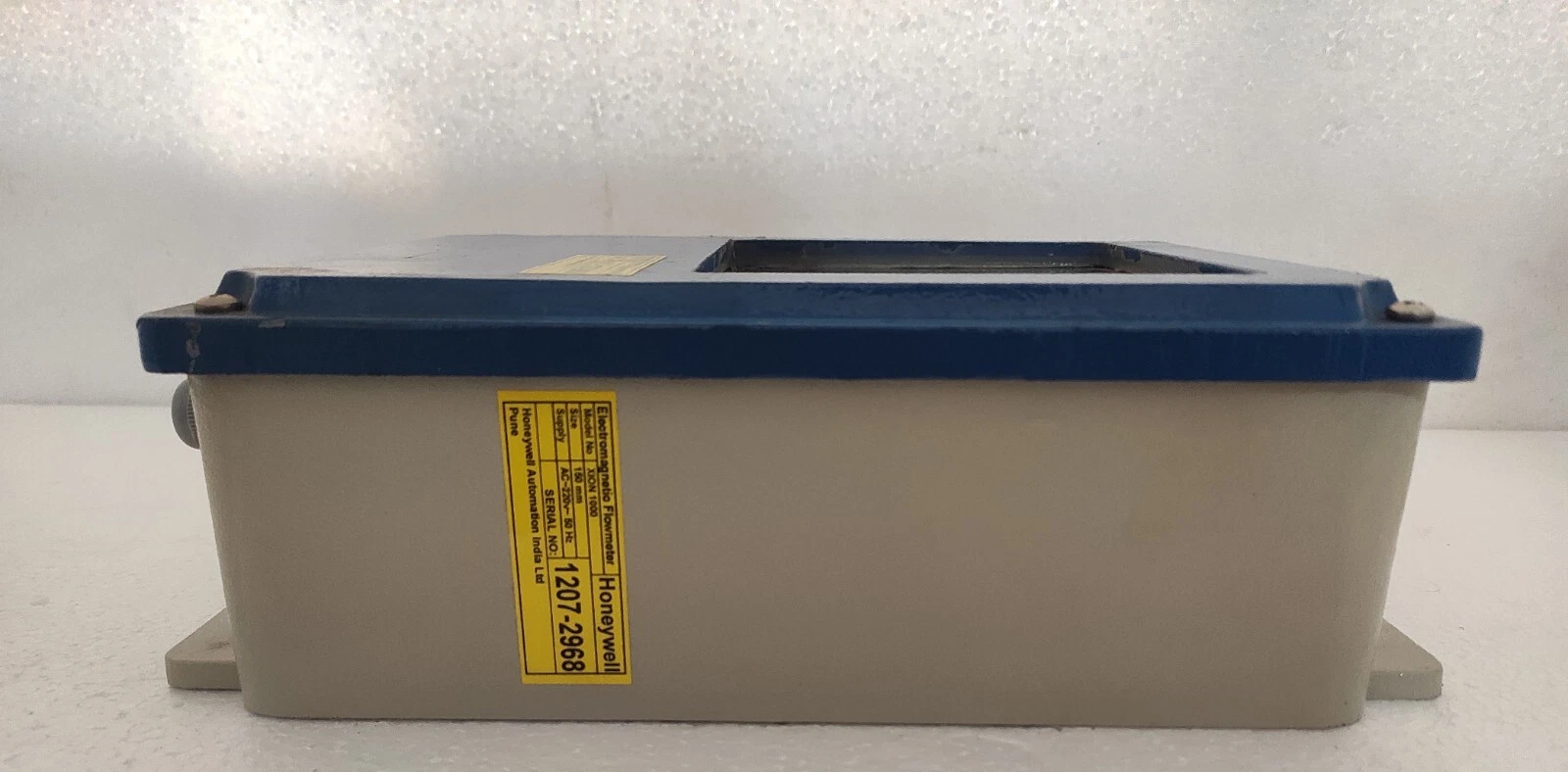 admin/uploads/uploads/honeywell xion 1000 ele magne flow trans box_5.webp